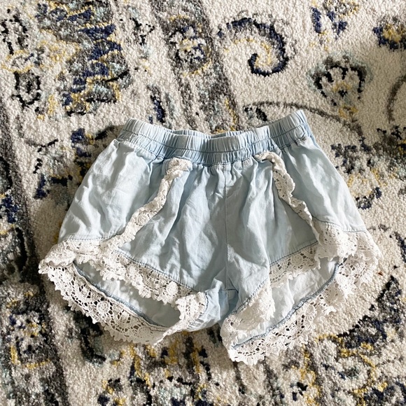 Other - Girls M Baby Blue Shorts With White Lace